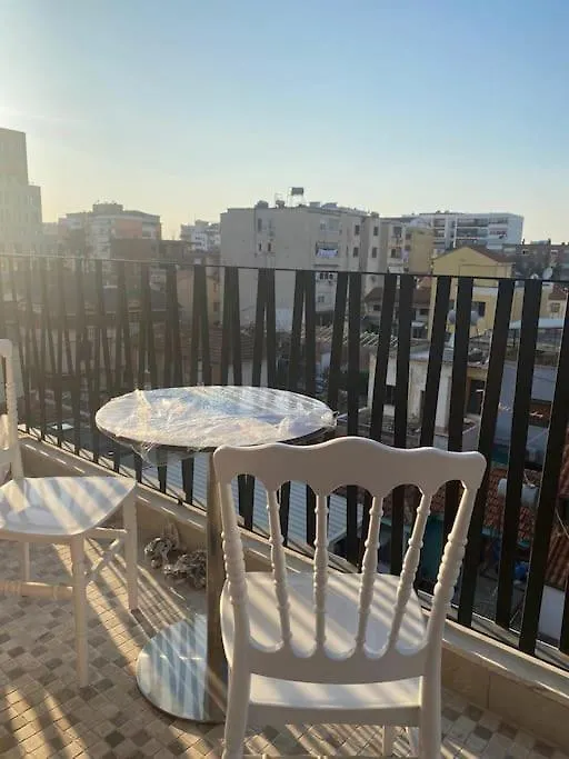 Elida Central Studio Apartment Tirana