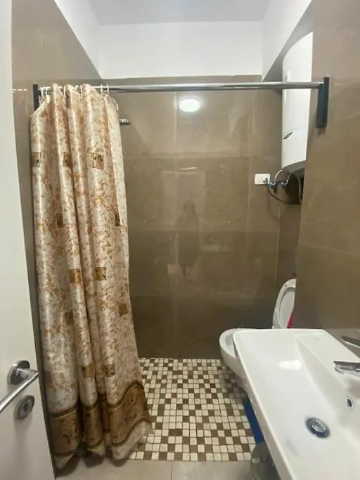 Elida Central Studio Apartment Tirana Albania